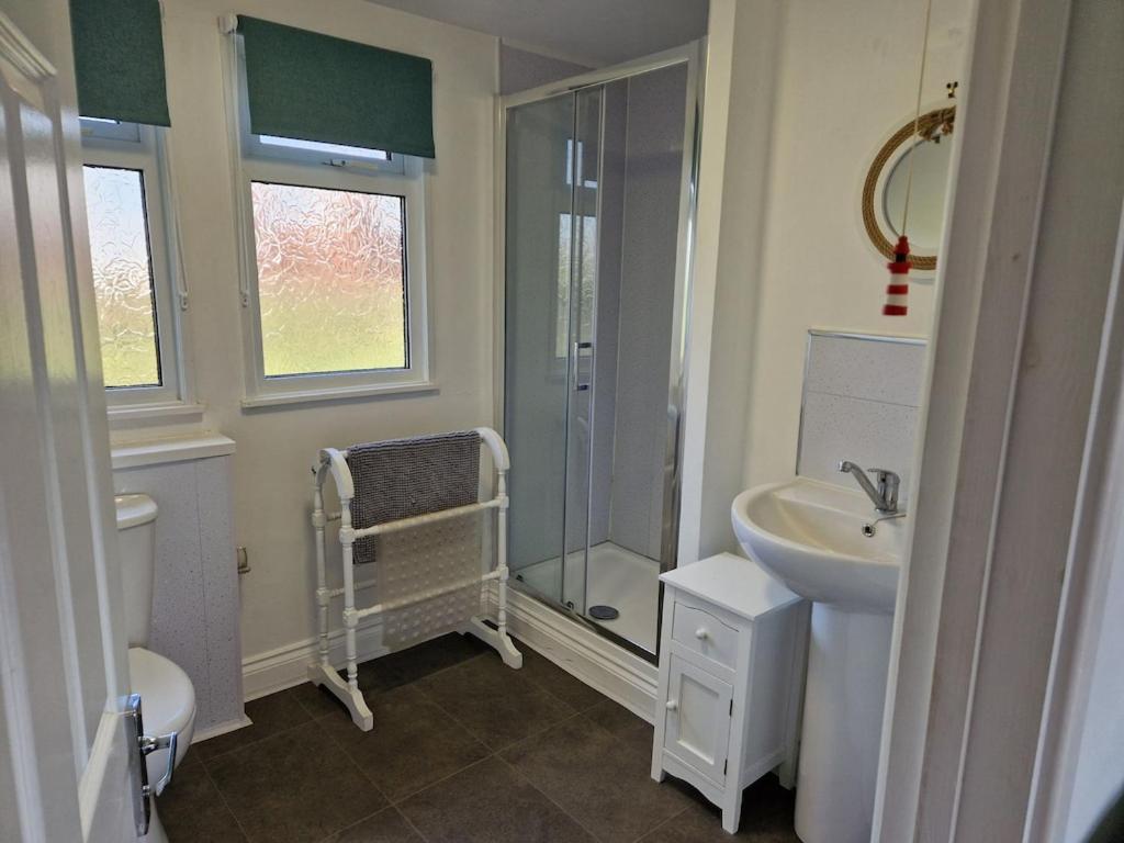 Caldon Holiday Chalet Sleeps 4 In Dartmouth Wifi Electric Inc Pet Friendly Extérieur photo
