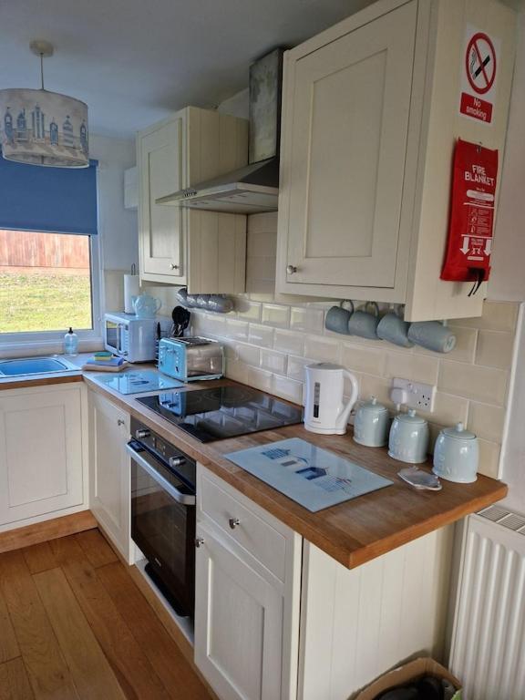 Caldon Holiday Chalet Sleeps 4 In Dartmouth Wifi Electric Inc Pet Friendly Extérieur photo