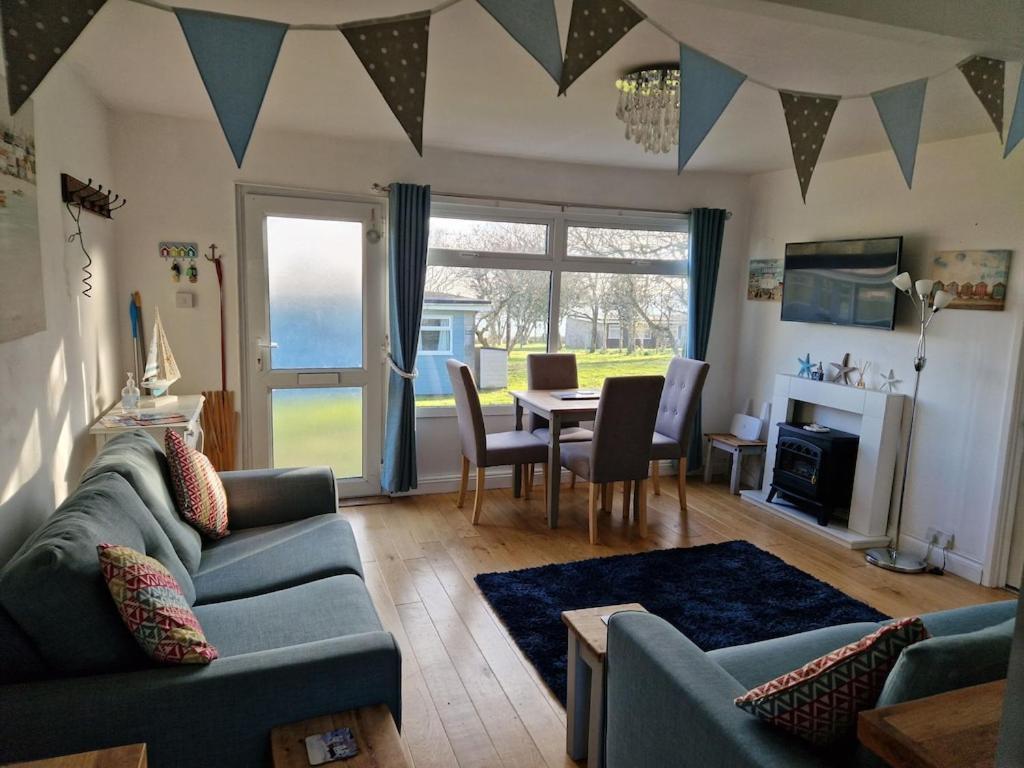 Caldon Holiday Chalet Sleeps 4 In Dartmouth Wifi Electric Inc Pet Friendly Extérieur photo