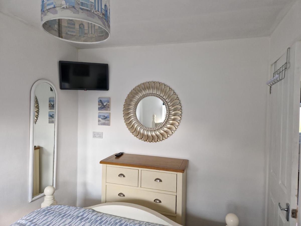 Caldon Holiday Chalet Sleeps 4 In Dartmouth Wifi Electric Inc Pet Friendly Extérieur photo
